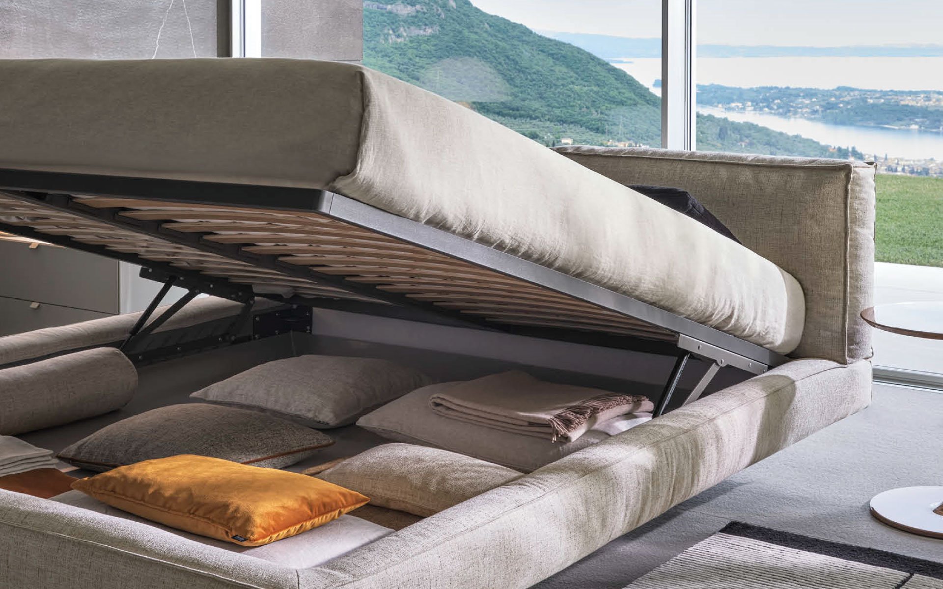 Designbed AcademyFloating BedHabits 5